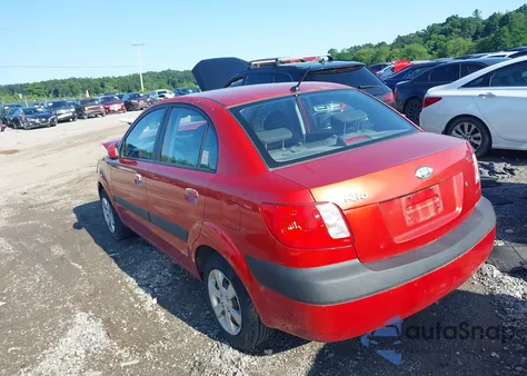 2008 Kia Rio Lx z USA, uszkodzony, nr VIN KNADE123086382195